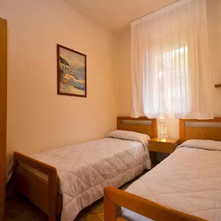 Villaggio White Star